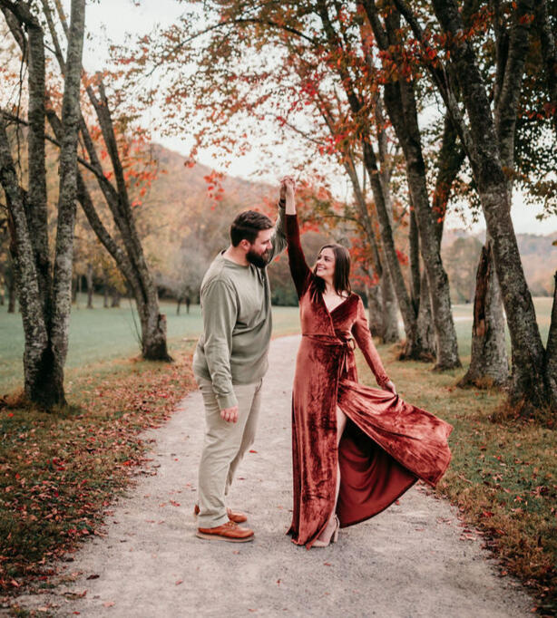 About Me Photo of agent and wife